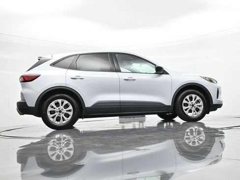 Certified 2025 Ford Escape Active FWD image 24