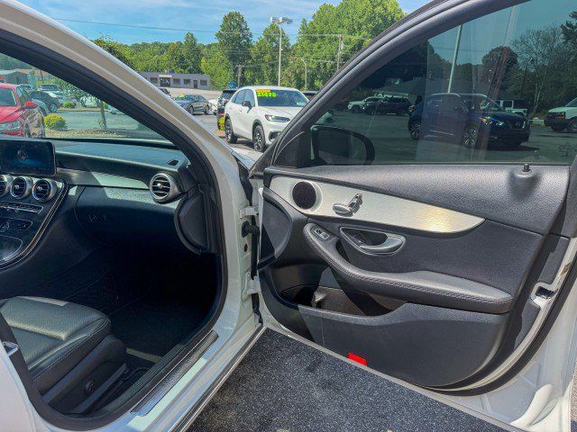 Used 2019 Mercedes-Benz C 300 Sedan image 18