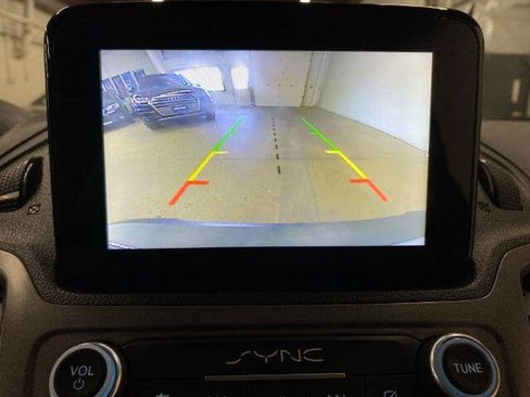 Used 2020 Ford Transit Connect XL FWD image 21