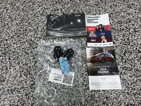 Used 2024 Chevrolet Equinox LT image 21