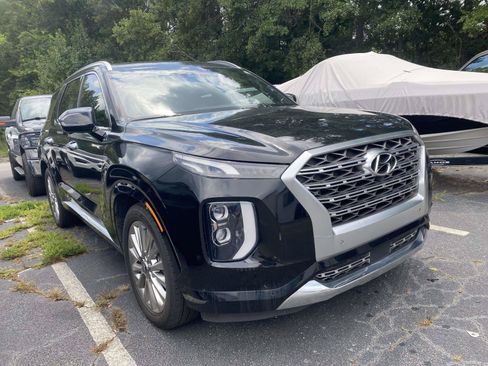 Used 2020 Hyundai Palisade Limited FWD image 2