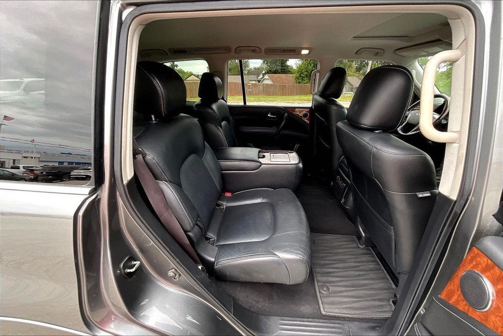 Used 2019 INFINITI QX80 Luxe RWD image 25