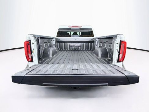 Used 2023 GMC Sierra 1500 SLT w/ SLT Premium Plus Package AWD/4WD image 14