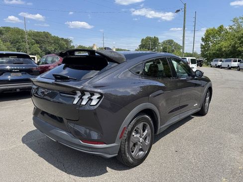 Used 2022 Ford Mustang Mach-E Select AWD/4WD image 4