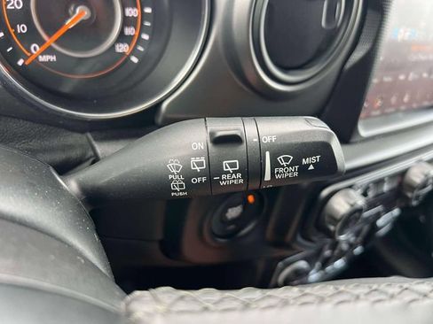 Used 2021 Jeep Wrangler Unlimited Sport AWD/4WD image 13