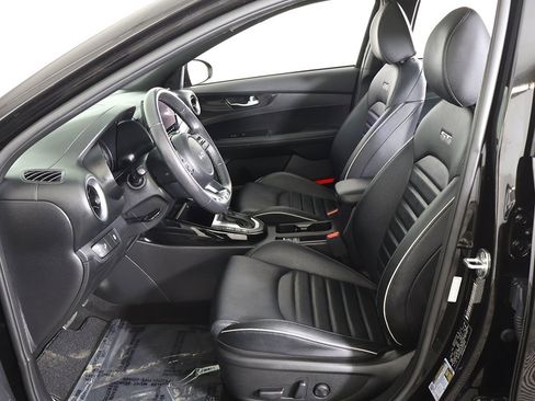 Used 2023 Kia Forte GT-Line w/ GT-Line Premium Package image 31