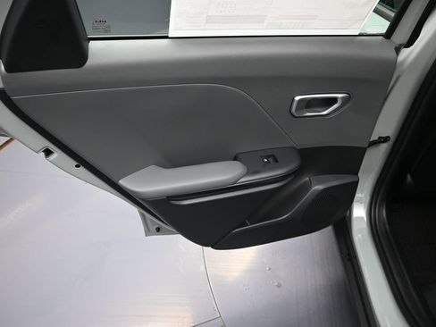 New 2026 Kia K4 LXS image 27
