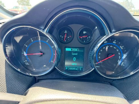 Used 2016 Chevrolet Cruze LTZ w/ Sun, Sound and Sport Package FWD image 19