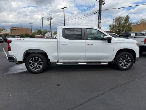 Used 2023 Chevrolet Silverado 1500 LT w/ All Star Edition Plus image 9