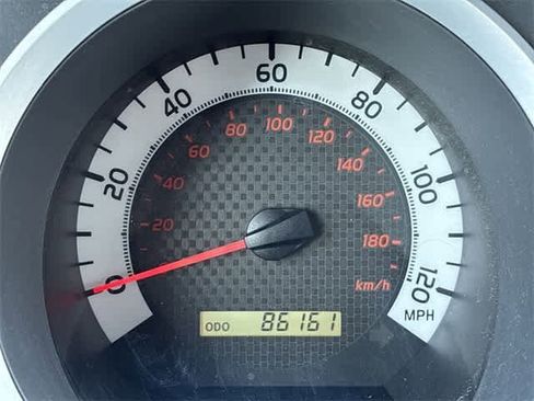 Used 2014 Toyota Tacoma PreRunner w/ SR5 Package image 34