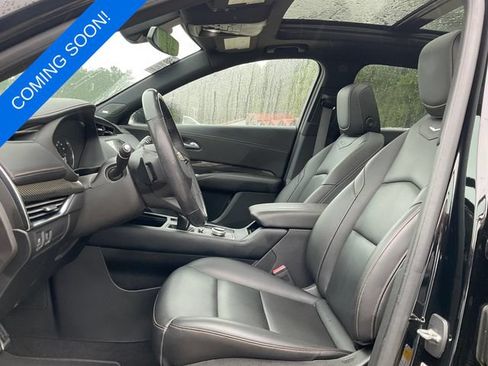 Used 2019 Cadillac XT4 Sport w/ Cold Weather Package AWD/4WD image 3