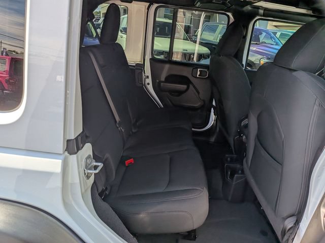 Certified 2022 Jeep Wrangler Unlimited Sport w/ Sun And Sound Package AWD/4WD image 29