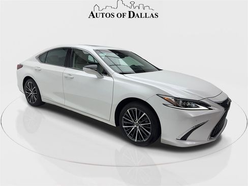 Used 2024 Lexus ES 350 w/ Premium Package image 2