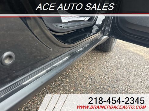 Used 2017 Jeep Grand Cherokee Trailhawk image 6