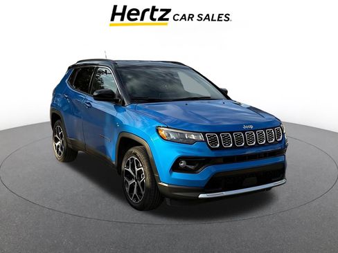Used 2025 Jeep Compass Limited image 1