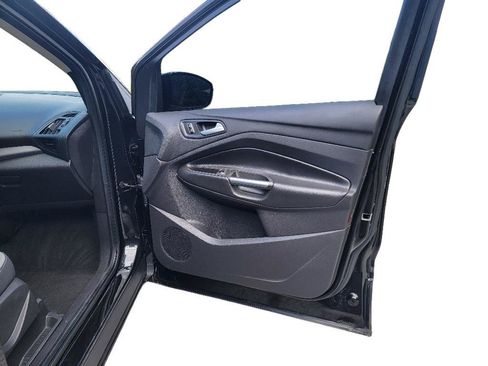 Used 2013 Ford Escape SE FWD image 25