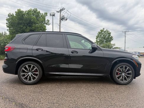 Used 2021 BMW X5 xDrive40i w/ M Sport Package AWD/4WD image 6