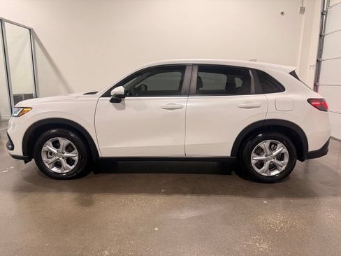 Used 2024 Honda HR-V LX image 8