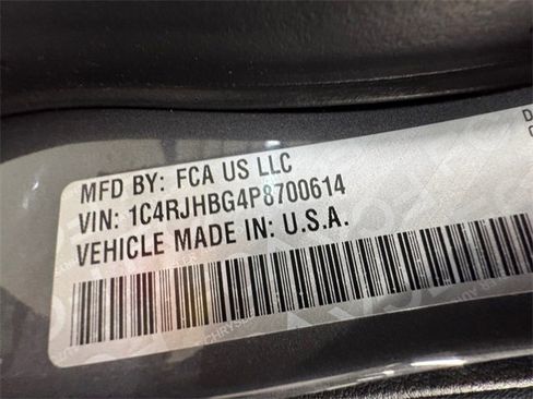 Used 2023 Jeep Grand Cherokee Limited w/ MOPAR Finishing Package image 27