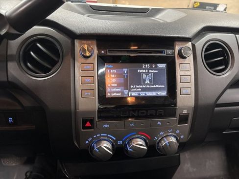 Used 2018 Toyota Tundra SR image 9