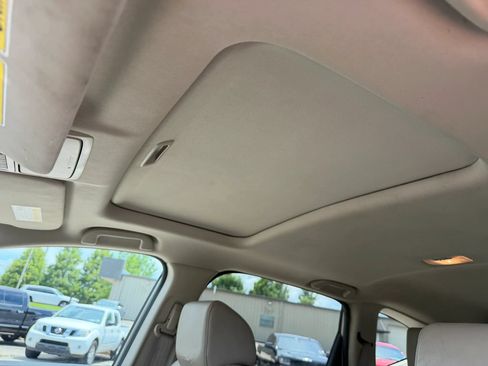 Used 2019 Honda CR-V EX-L image 16