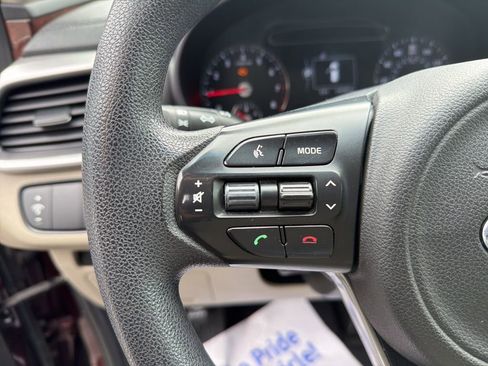Used 2018 Kia Sorento AWD image 14