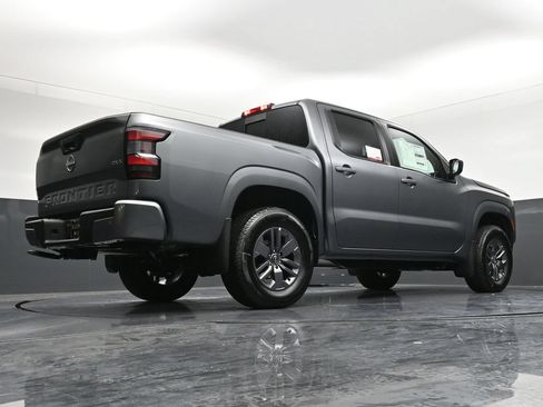 New 2026 Nissan Frontier SV w/ Tow Package AWD/4WD image 29