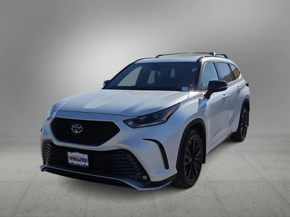 Certified 2023 Toyota Highlander XSE