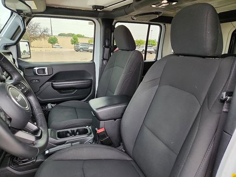 Used 2020 Jeep Wrangler Unlimited Sport S AWD/4WD image 7