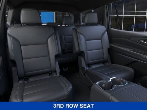 New 2026 Chevrolet Traverse LT w/ LPO, Floor Liner Package image 18
