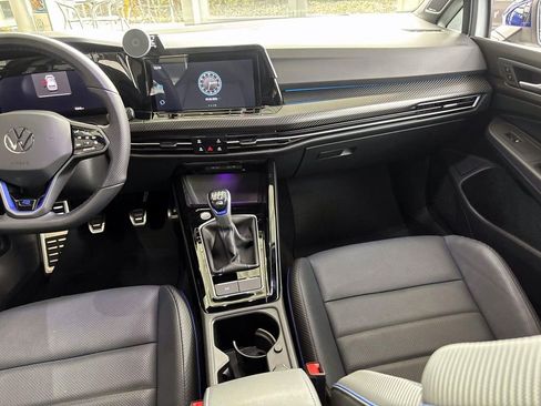 Used 2023 Volkswagen Golf 20th Anniversary Edition image 31