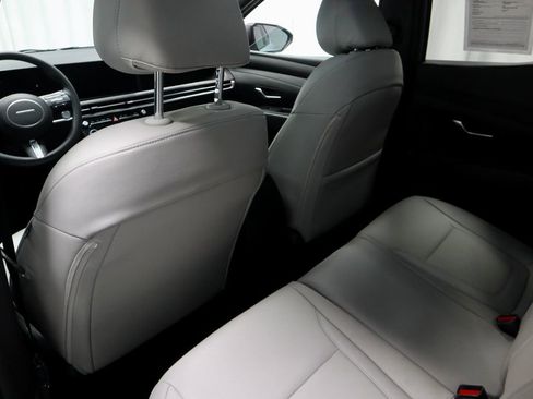 Certified 2026 Hyundai Santa Cruz SEL image 21