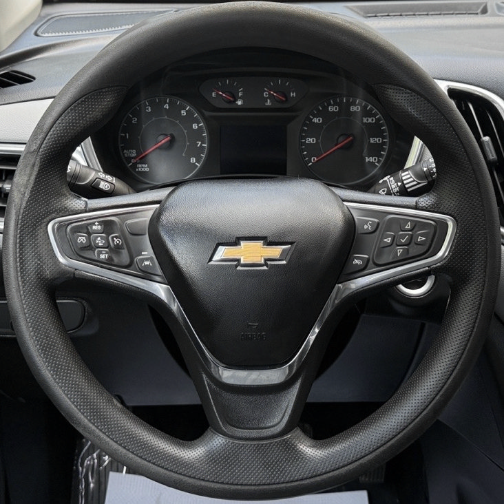 Used 2020 Chevrolet Equinox LS AWD/4WD image 18