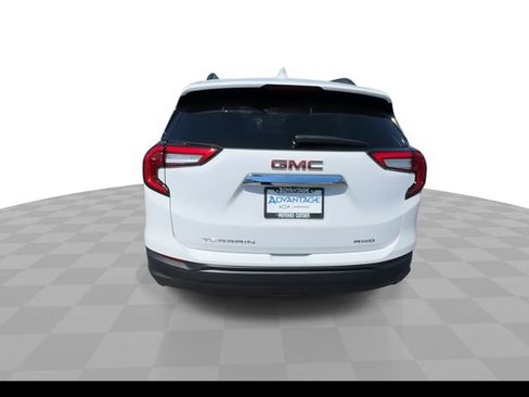 Certified 2023 GMC Terrain SLE w/ Driver Convenience Package AWD/4WD image 7