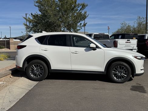 Used 2017 MAZDA CX-5 Touring w/ Preferred Equipment Package image 2