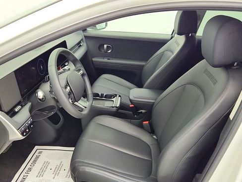 Used 2025 Hyundai Ioniq 5 SEL RWD image 19