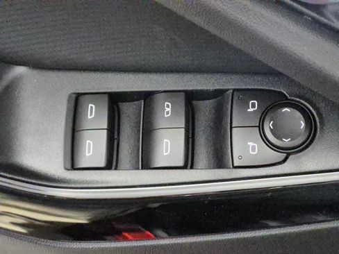 New 2026 Chevrolet Equinox LT image 14