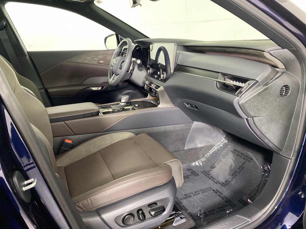Certified 2026 Lexus RX 350 AWD w/ Convenience Package image 33