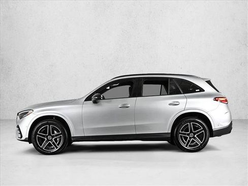 Certified 2025 Mercedes-Benz GLC 300 4MATIC w/ AMG Line image 9