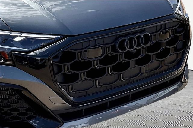 Used 2026 Audi Q8 Prestige w/ Prestige Package AWD/4WD image 30