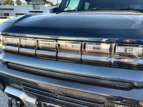 Used 2026 GMC Hummer EV SUV image 31