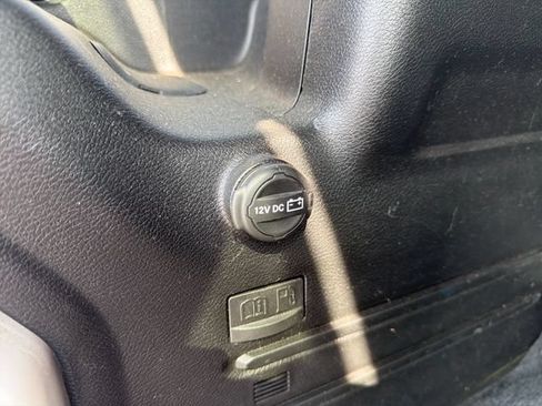 Used 2023 Jeep Wrangler Unlimited Sahara w/ Cold Weather Group AWD/4WD image 41