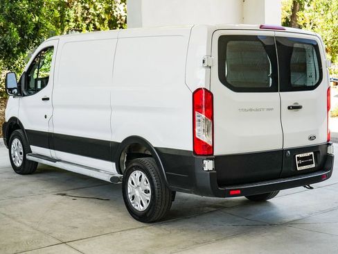 Used 2024 Ford Transit 250 Low Roof w/ Exterior Upgrade Package RWD image 4