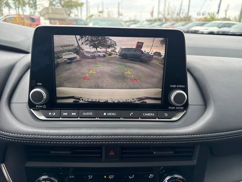 Certified 2026 Nissan Rogue S image 17