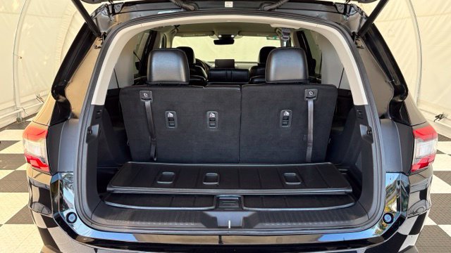 Used 2025 Honda Pilot EX-L image 4