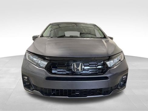 New 2026 Honda Odyssey Touring image 10