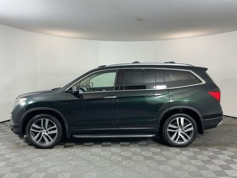 Used 2017 Honda Pilot Touring image 8