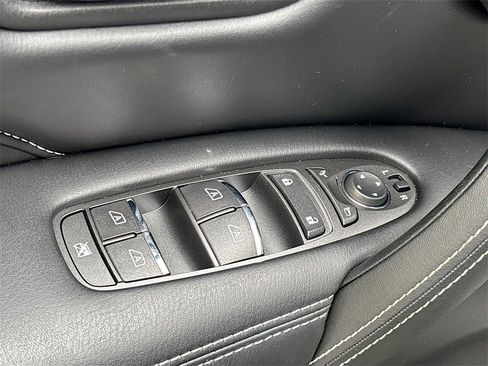 Used 2023 INFINITI QX80 Premium Select w/ Cargo Package image 18