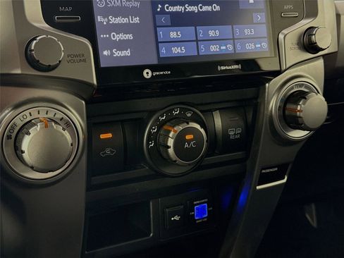 Used 2023 Toyota 4Runner TRD Sport image 24