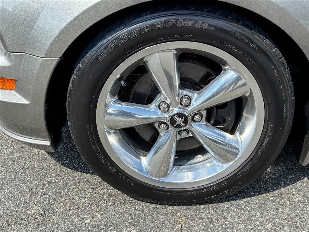 Used 2008 Ford Mustang GT RWD image 22